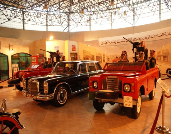 the-royal-automobile-museum_f