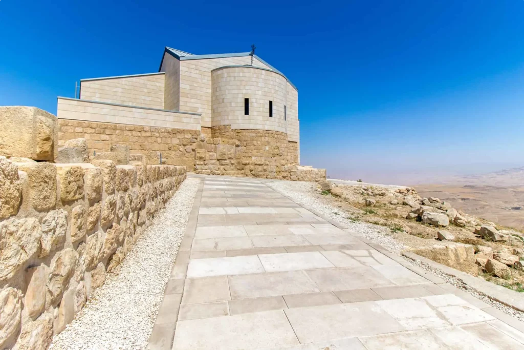 Madaba Mount Nebo tour from Amman